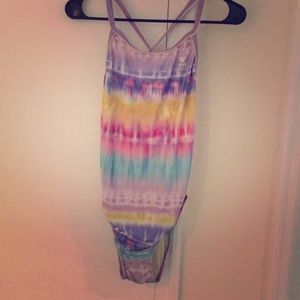 EUC Sz 36 TYR Bathing suit